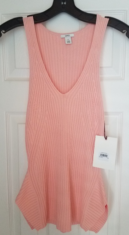 Lewit, pink sweater tank, M